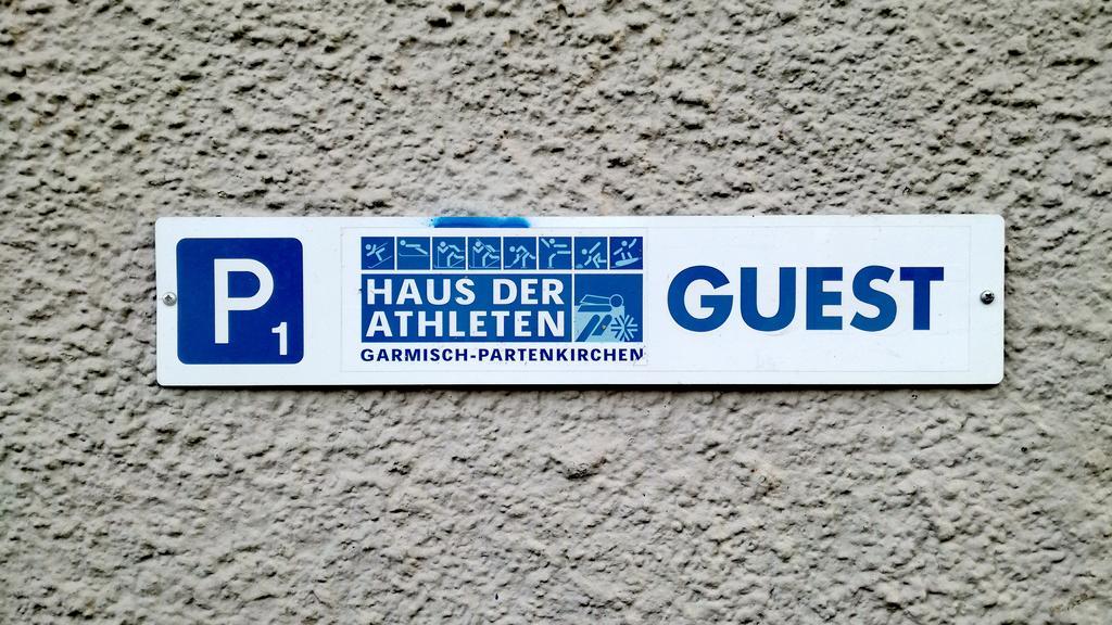 Hostel Der Athleten Garmisch-Partenkirchen Exterior photo